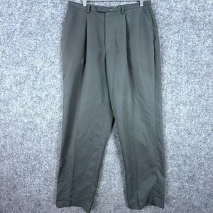 Savane Womenswear Dress Pants 16 Gray Pleated Career Straight Leg Office Wear‎